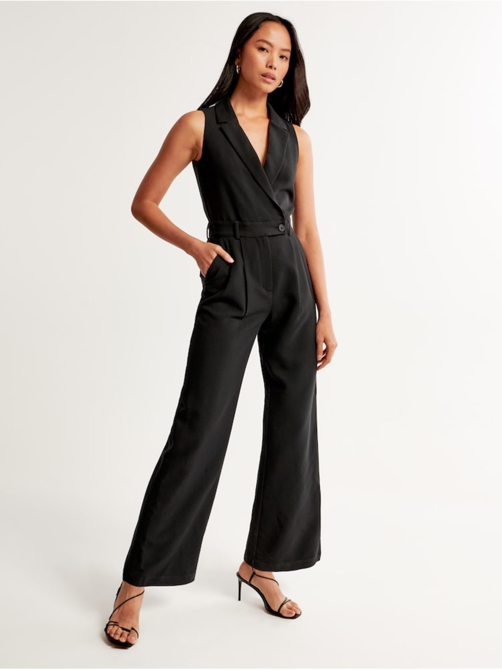 Abercrombie & Fitch Sleeveless Black Tailored Jumpsuit